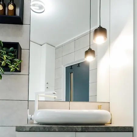 Hidden Gem Hideaway